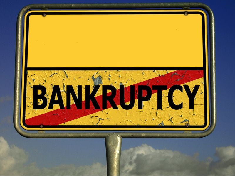 Crypto Firm SafeMoon Files for Chapter 7 Bankruptcy, SFM Plunges 42%