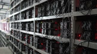 Bitcoin mining machines
