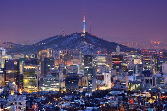 Seoul (Shutterstock)