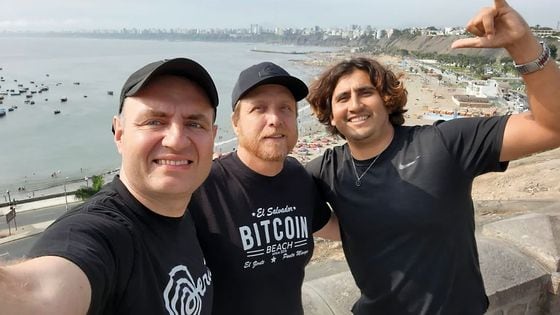 Valentin Popescu of Motiv (Peru) and Mike Peterson and Roman "Chimbera" Martinez of Bitcoin Beach (El Salvador). (Mike Peterson)