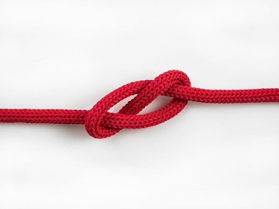 loose knot, single strand