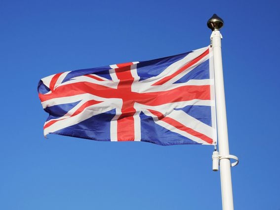 CDCROP: UK United Kingdom British England Flag (Unsplash)